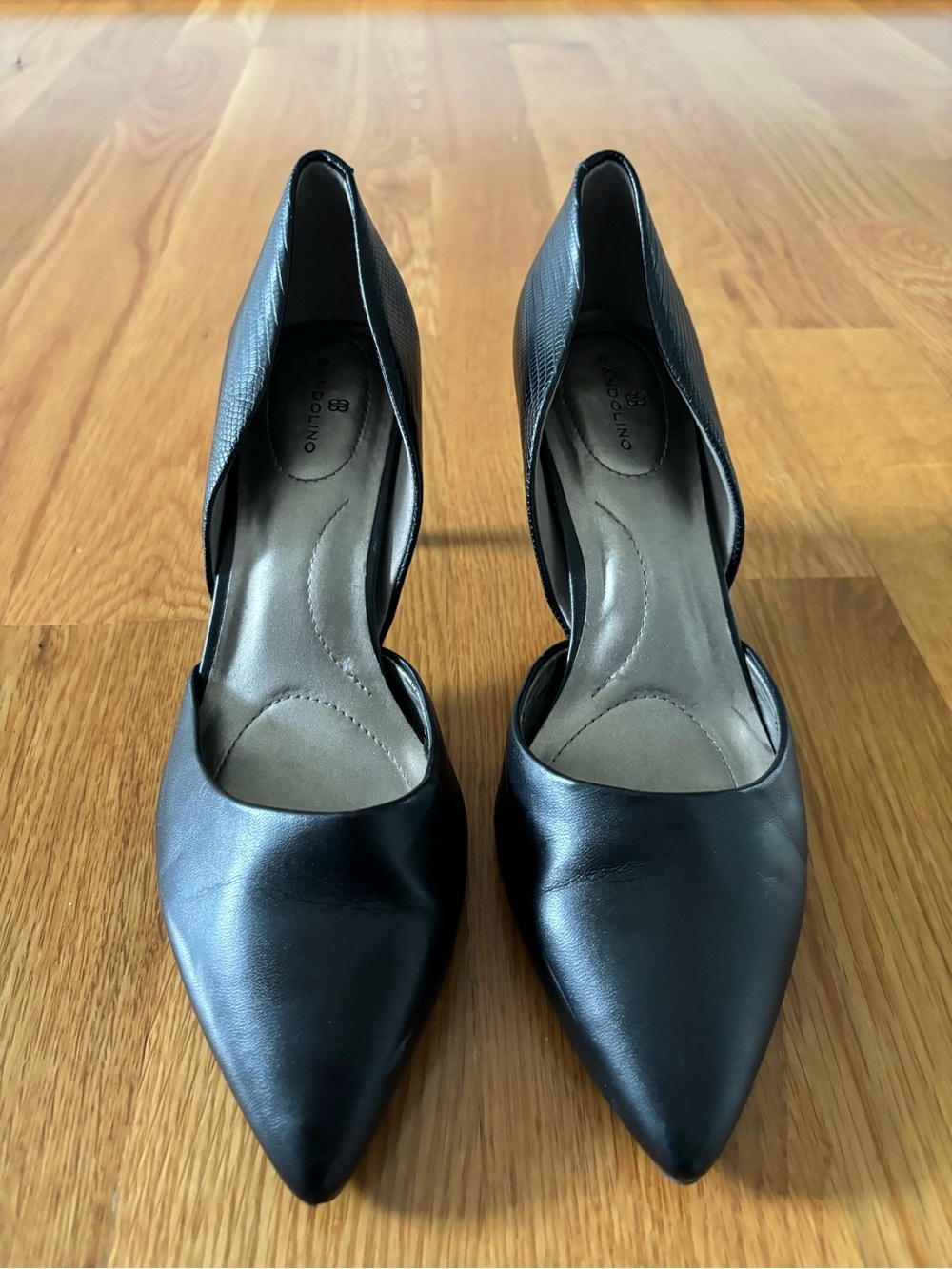 Bandolino Women's Black Pointed Toe D'Orsay Pumps-9.5